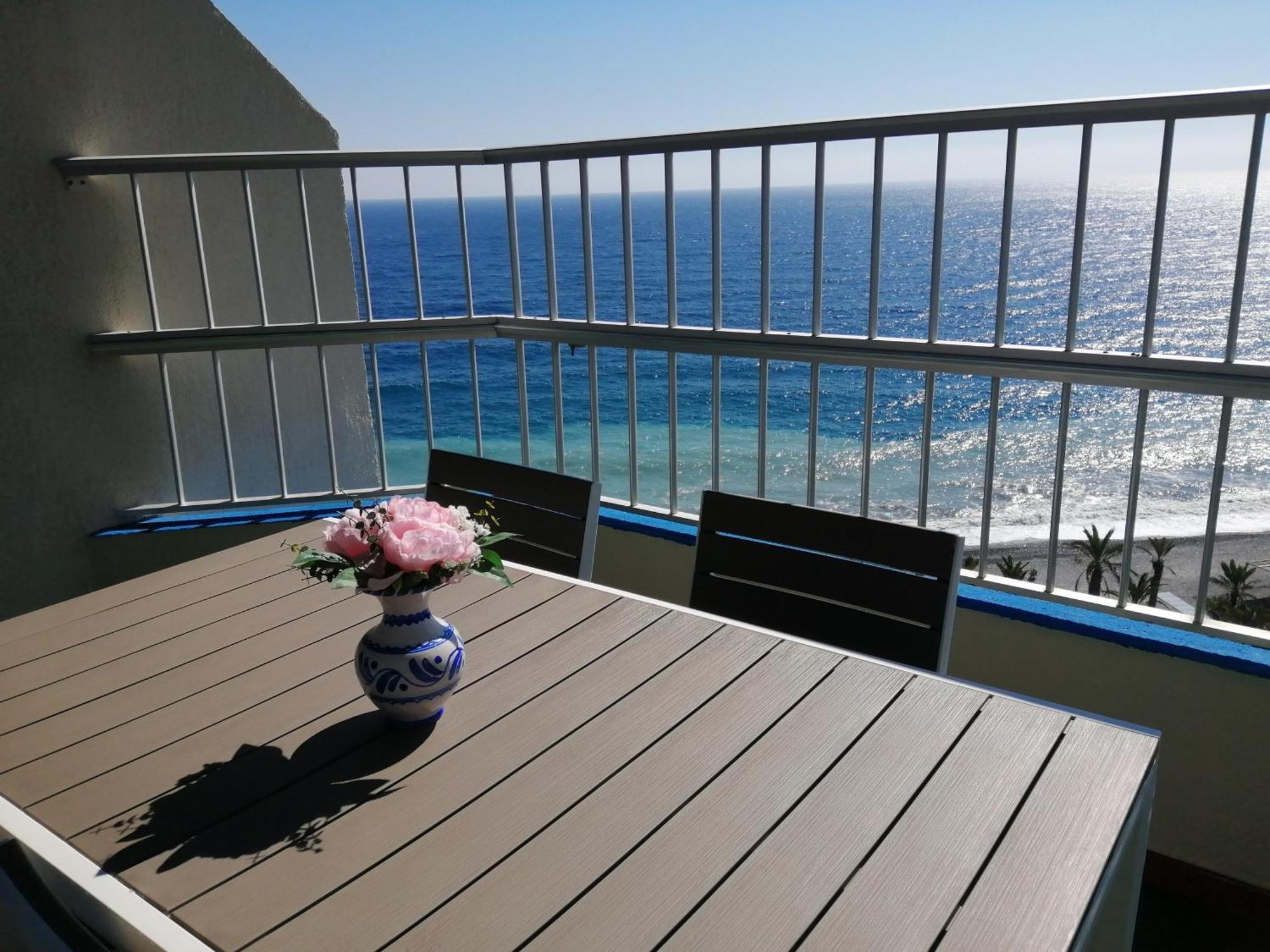 Bonito Piso En Primera Linea De Playa Almuñécar Dış mekan fotoğraf