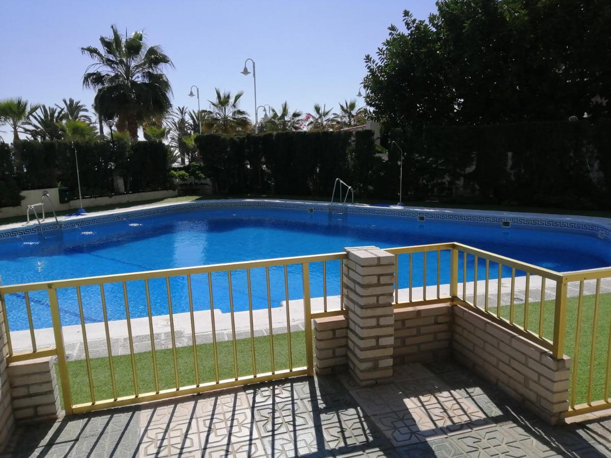 Bonito Piso En Primera Linea De Playa Almuñécar Dış mekan fotoğraf